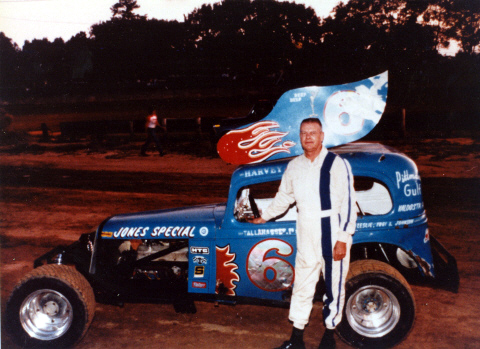  - Harvey Jones in 1979 at Thunderbowl Speedway_ GA with his Skeeter Modified _Lee Gammel Photo_